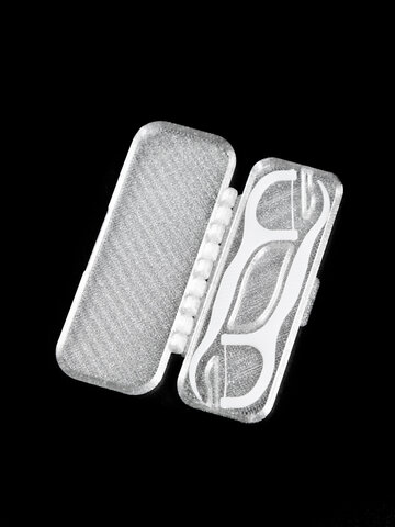 Стоматологический дорожный контейнер для 2-х зубочисток с нитью — флоссеров, белый, полупрозрачный