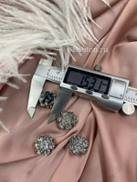 Накладка на пуговицу серебряные со стразами