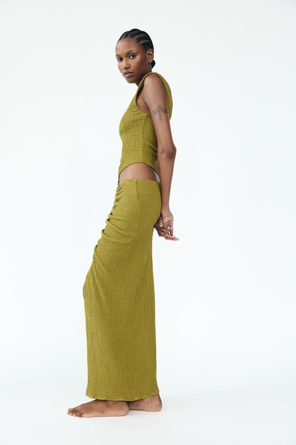 ZARA ТОП ИЗ ТЕКСТУРИРОВАННОЙ ТКАНИ, СВЕТЛО-ОЛИВКОВЫЙ