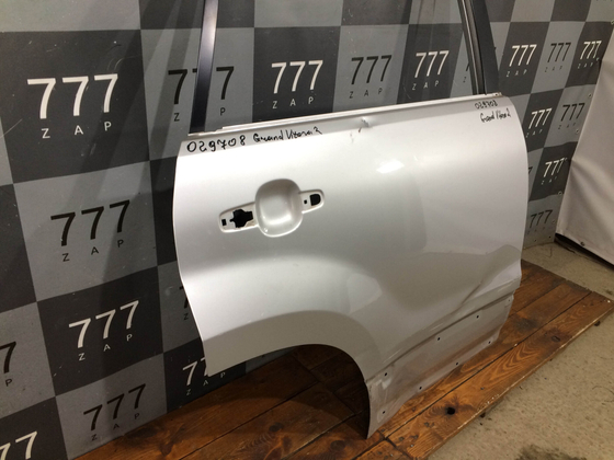 Дверь задняя правая Suzuki Grand Vitara 2 (JT) 05-12 Б/У Оригинал 6800365833000