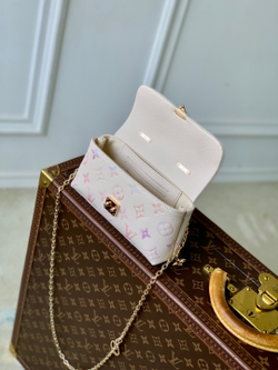 Louis Vuitton Nano Madeleine