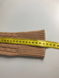 Джемпер Gloria Jeans базового оттенка, маркировка S, визуально 44 размер