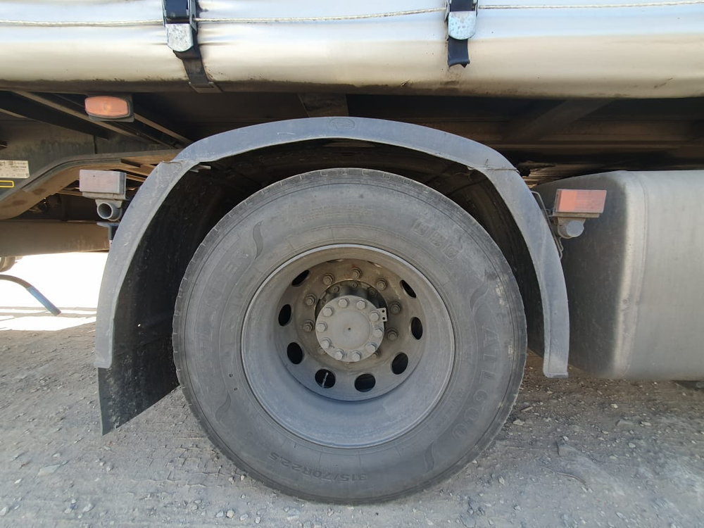 КамАЗ М1840 4x2 Седельный тягач 5490-S5 (Дизельный, 12,0 л, 401 л.с., МТ)