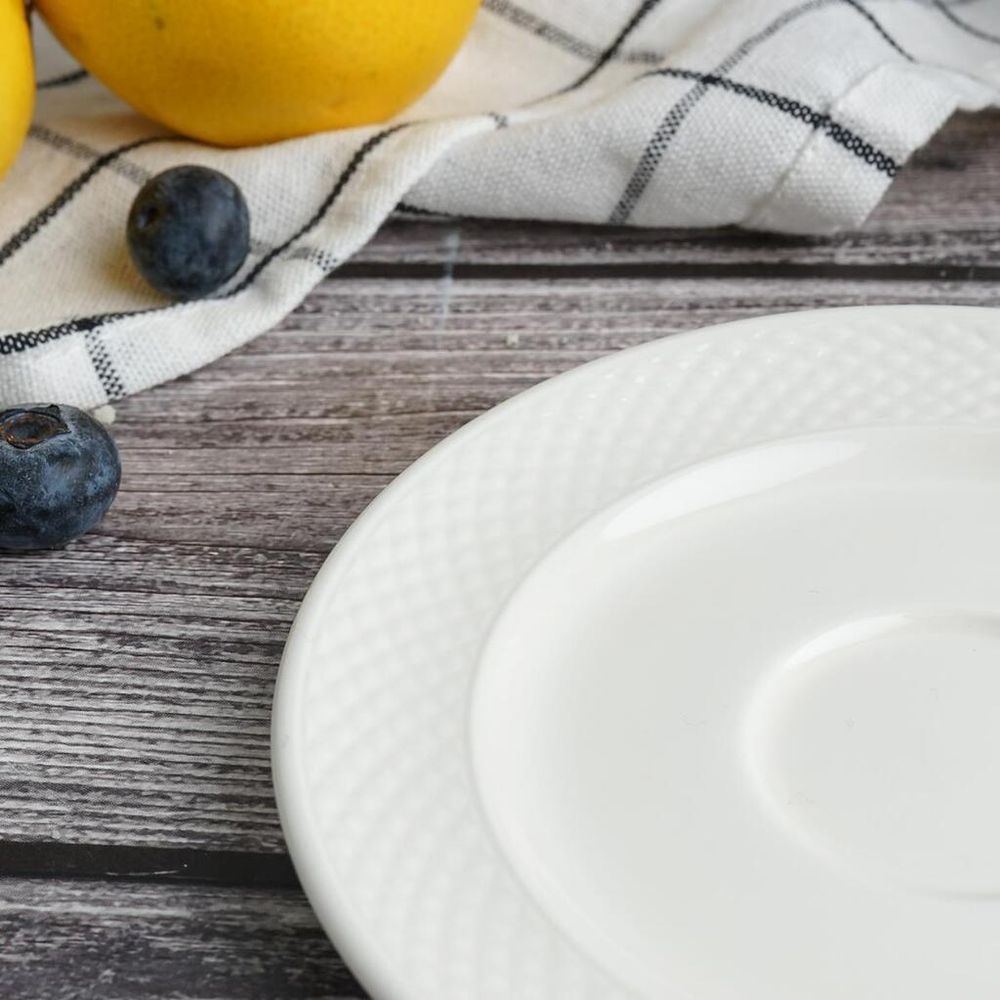 Блюдце d 13 см h1,7 см кофейное для чашки арт. 81221510   Noble [6]