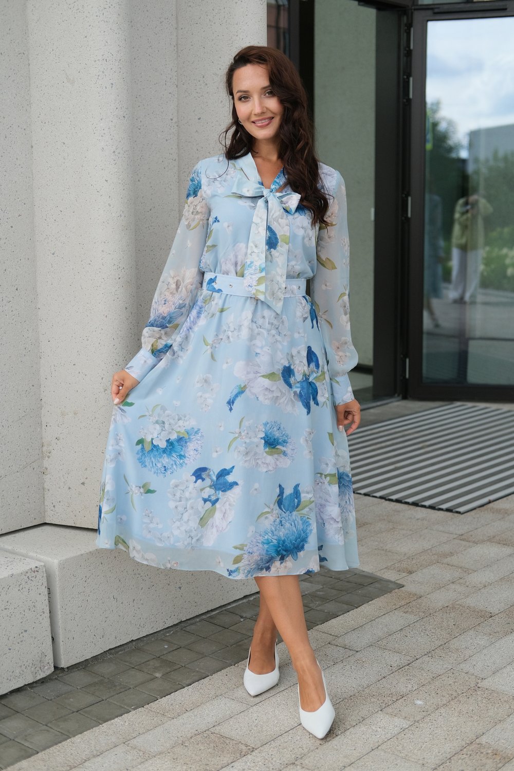 Платье с бантом из шифона с подкладкой