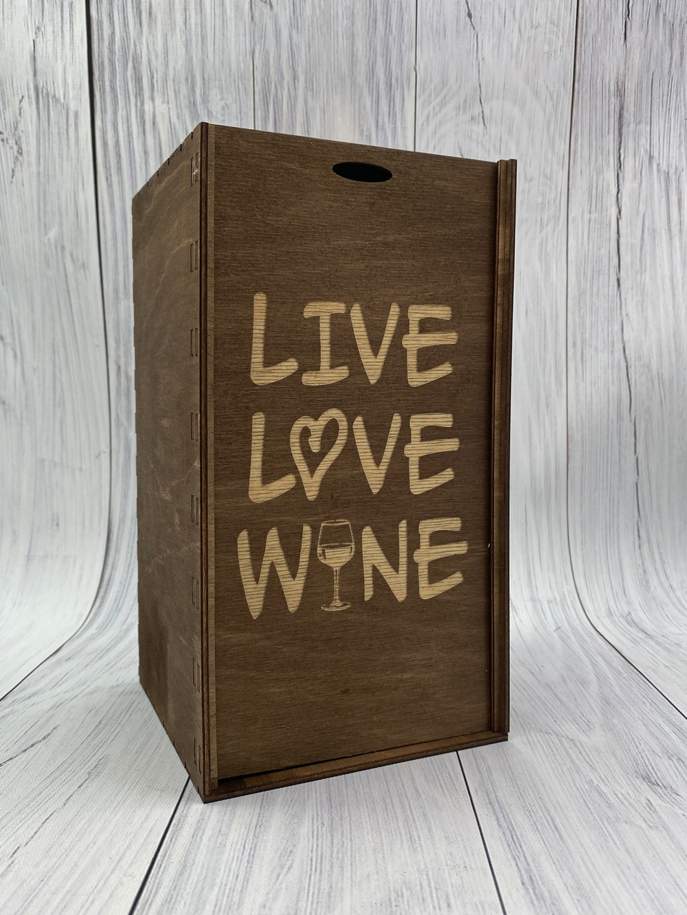 Деревянная коробка " LIVE LOVE WINE"