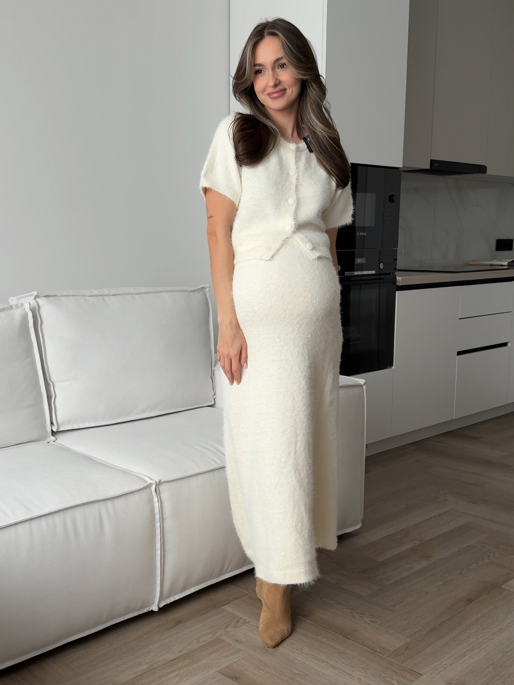 Комплект вязаный, укороченный топ и длинная юбка