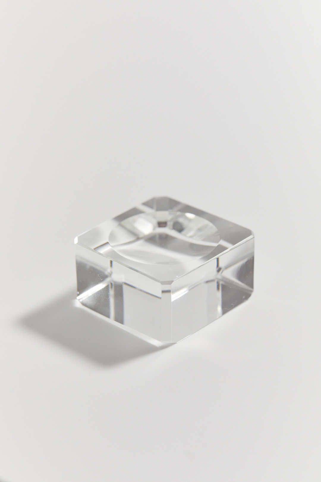 Подставка под камни