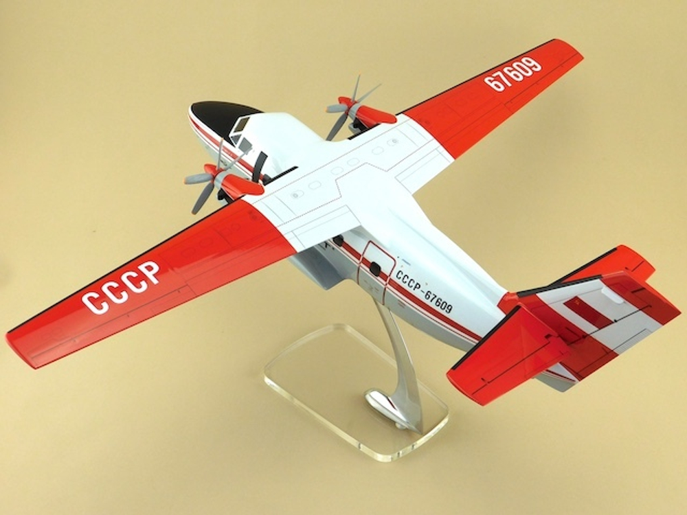 Модель самолета L-410 УВП-Э-3 (М1:32, Аэрофлот СССР)