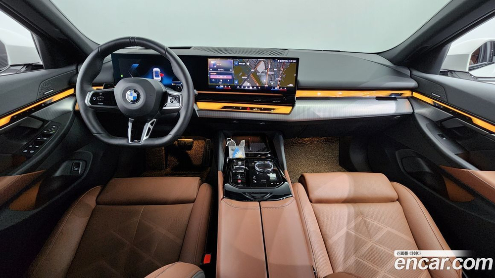 BMW 5 Series (G60) 530i xDrive M Sports (12.2023)