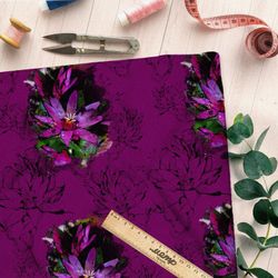 Ткань таффета цветок с тенью на фиолетовом