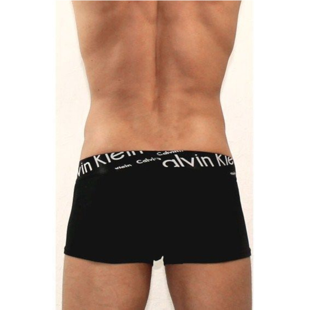 Мужские трусы боксеры черные с черной косой резинкой Calvin Klein Black Waistband Italics Boxer CK05103