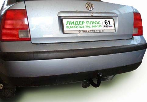 Фаркоп(прицепное) Лидер-Плюс для VOLKSWAGEN PASSAT B5 (седан) 1996-2005(паспорт и сертификат в комплекте)(без электрики)V104-A