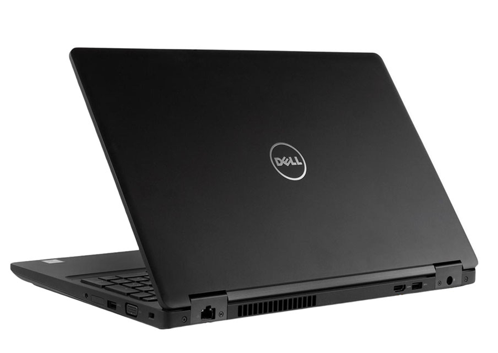 15.6" Ноутбук Dell Latitude 5580 (1920x1080, Intel Core i7-7820HQ, RAM 8ГБ, SSD 256ГБ, Intel HD Graphics 630, Win 11 Pro)