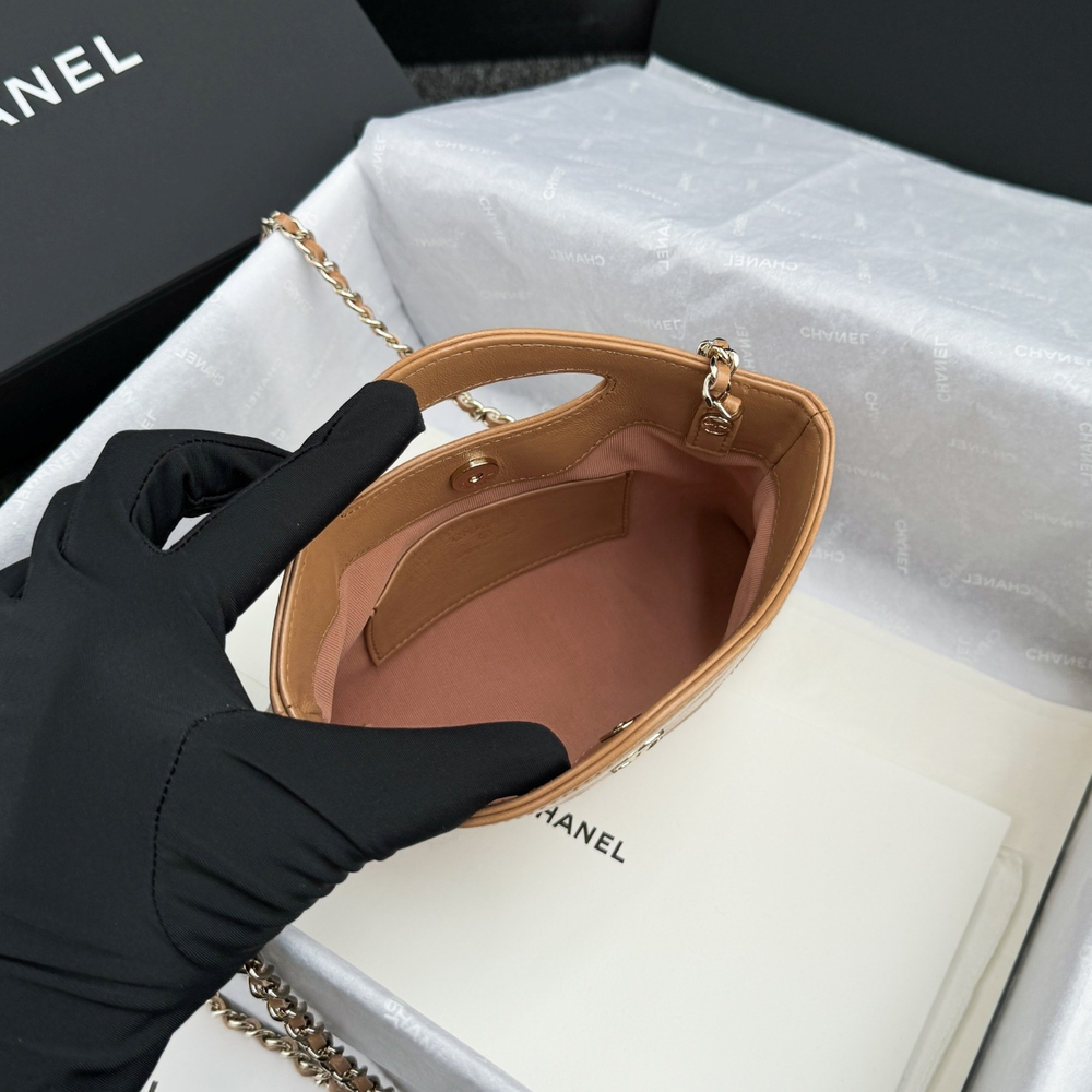 Chanel Bag 20 cm