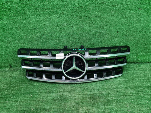 Решетка радиатора Mercedes M W164 (2008-2011)