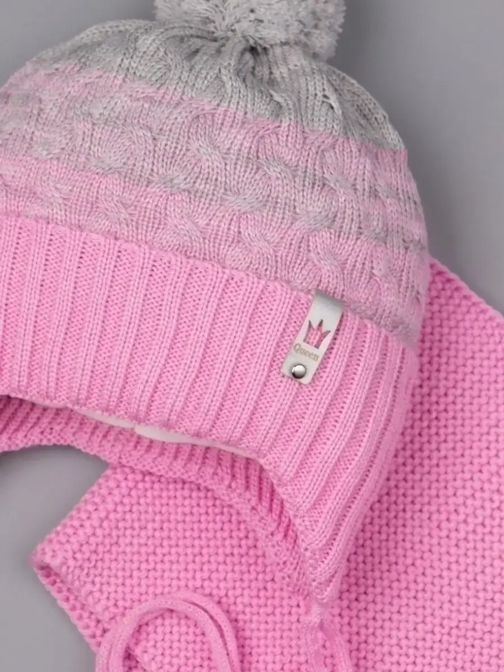 Шапка для девочки осенняя вязаная и снуд