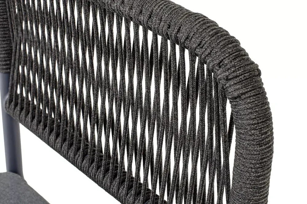 "Нуар" стул плетеный из роупа, каркас алюминий темно-серый (RAL7024) муар, роуп темно-серый круглый, ткань темно-серая 027