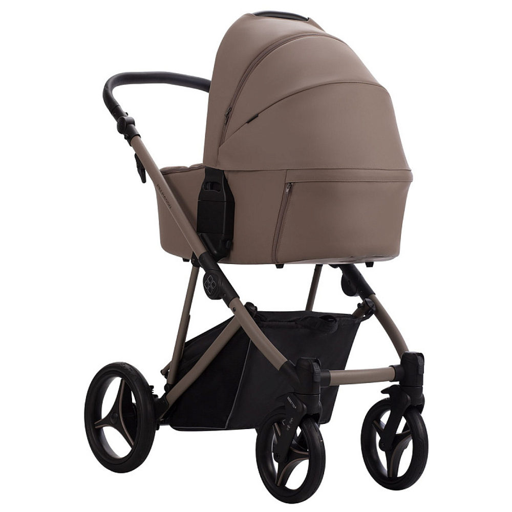 Детская коляска Bebetto Pelpasso Pro 2 в 1 04 Св.бежевая кожа
