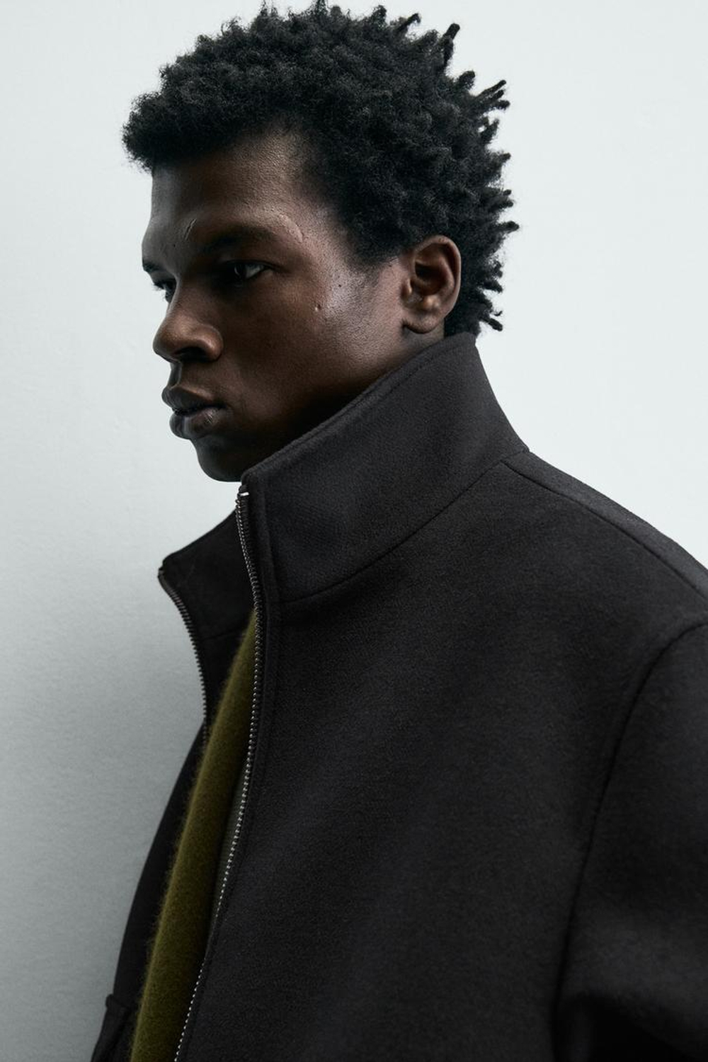 ZARA КУРТКА КЛАССИЧЕСКОГО КРОЯ С КАРМАНАМИ, ЧЕРНЫЙ