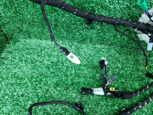 Проводка салонная Hongqi HS5 (2023-н.в.)