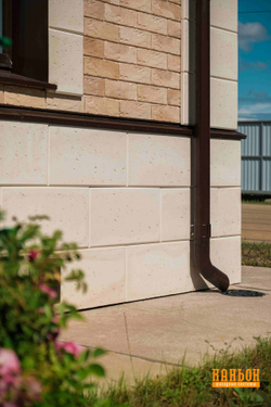 Навесной декоративный камень Каньон, коллекция Травертин