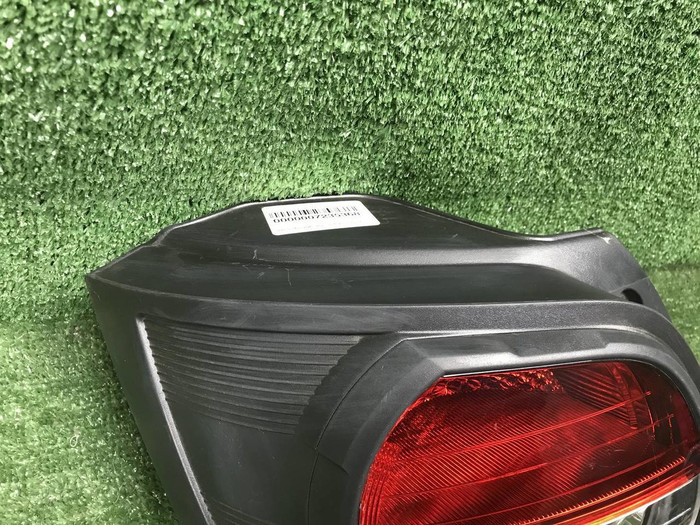 Фонарь левый Chevrolet Aveo T300 (11-20) хэтчбек