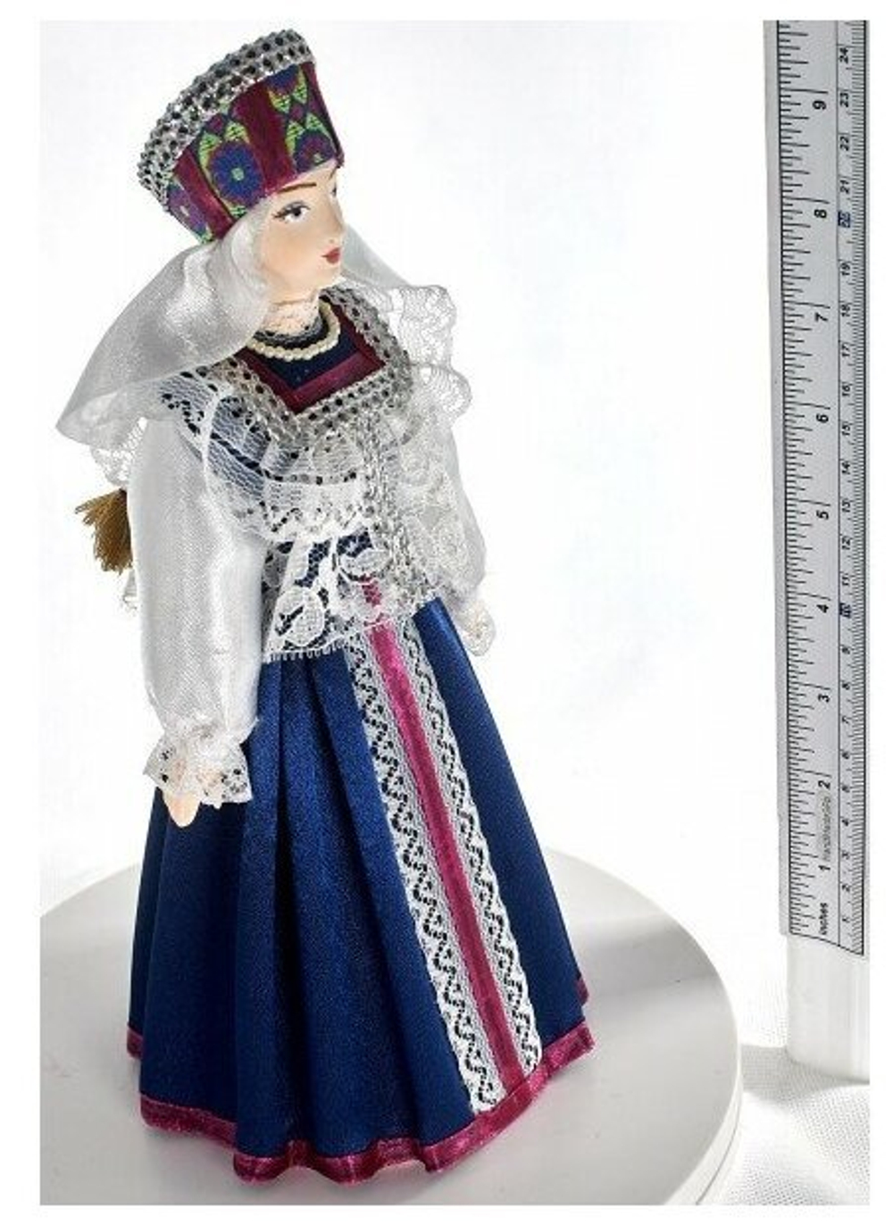 Кукла коллекционная в Свадебном женском костюме.