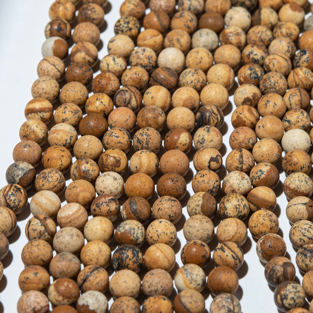 Известняк окварцованный (пейзажная яшма) натуральный сатиновый, 6,9мм, шар