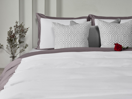 Постельное белье cемейное Сlaire&Caroll Frame белое с темно-серым