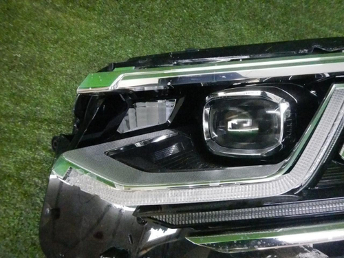 Битая Фара левая VW Tiguan 2 (2020-н.в.) LED