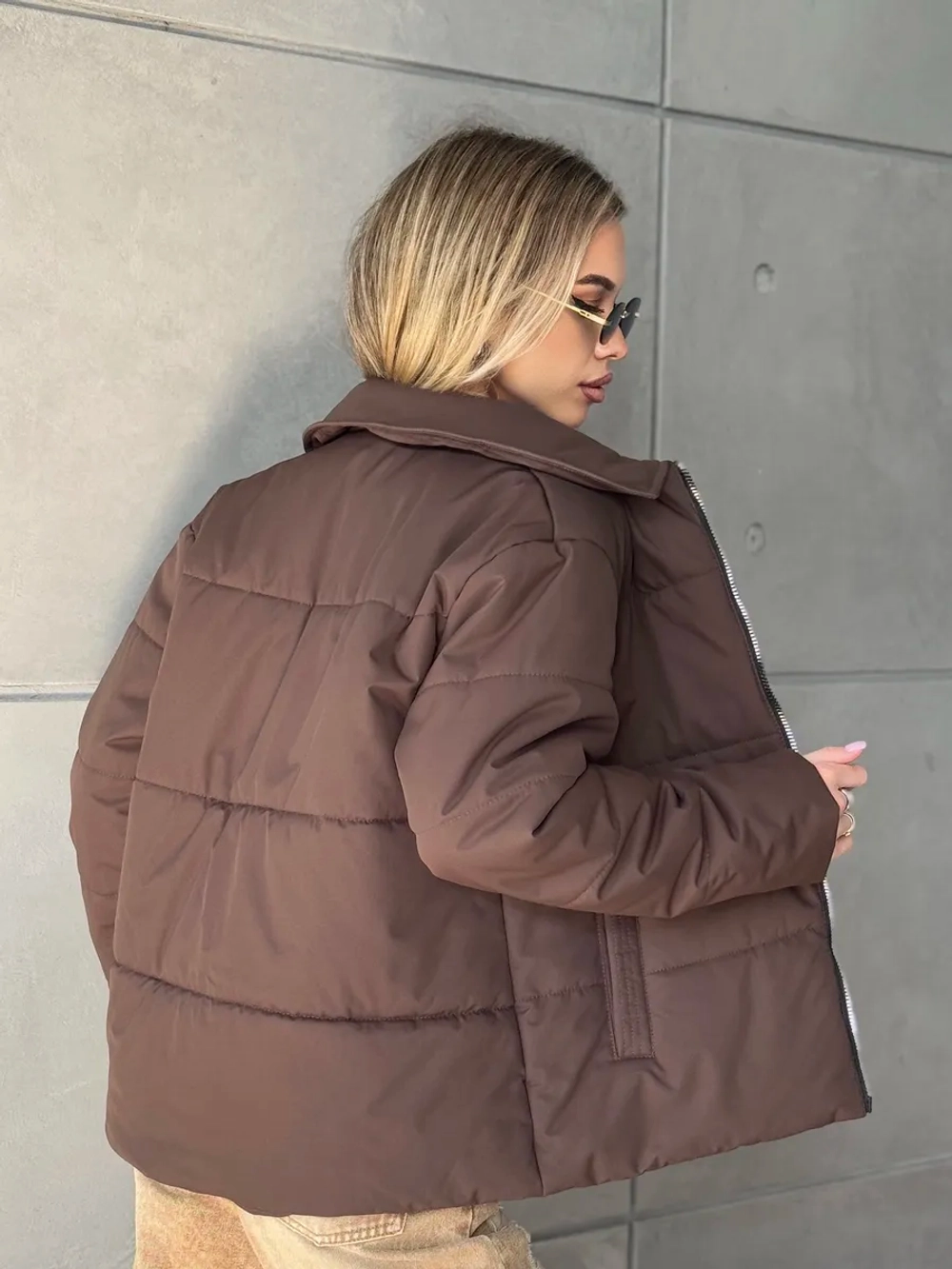 Куртка осенняя с отложным воротником