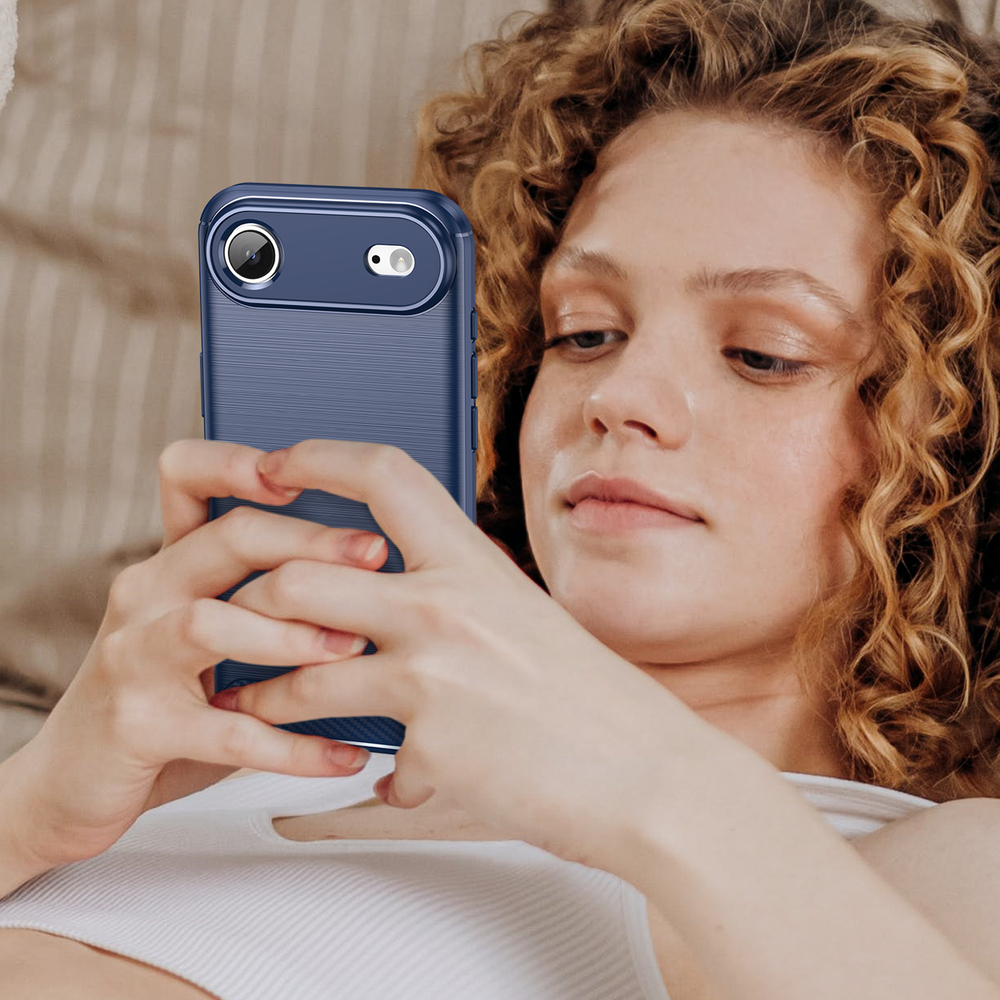 Чехол синего цвета с дизайном в стиле карбон на iPhone Air, мягкий отклик кнопок, серия Carbon от Caseport