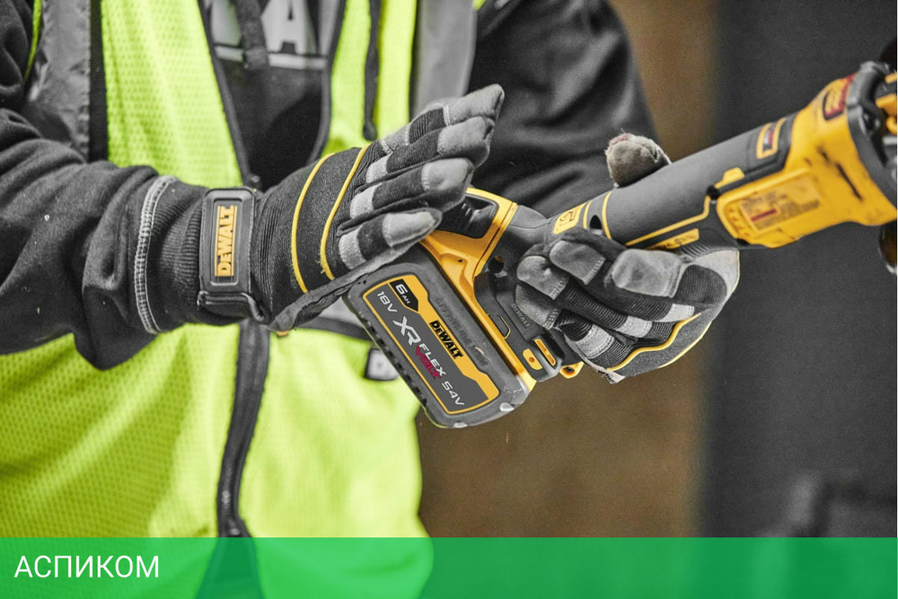 Угловая шлифмашина DeWalt DCG409NT