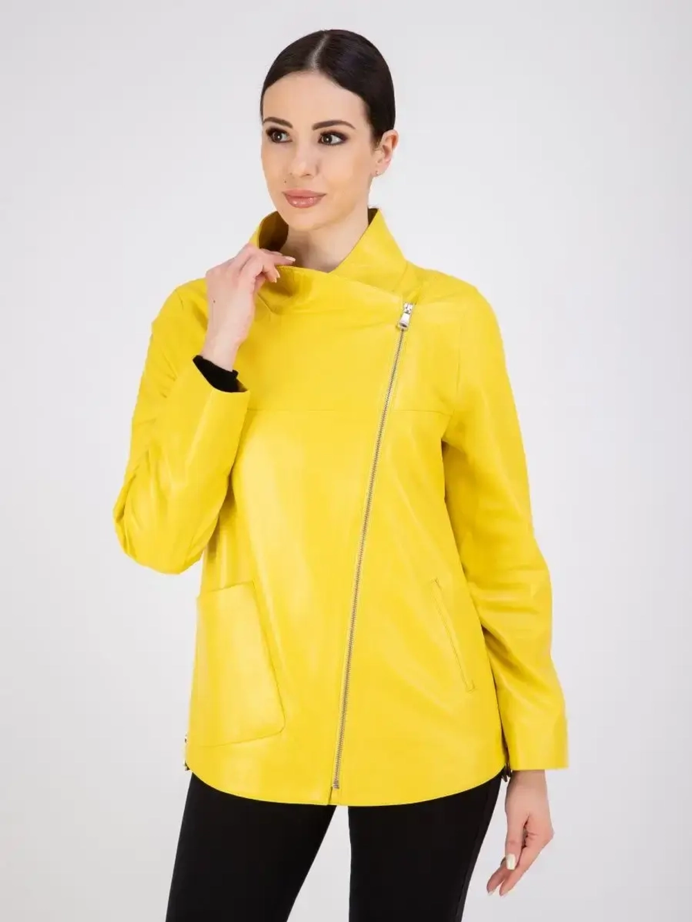 Кожаная куртка демисезонная косуха