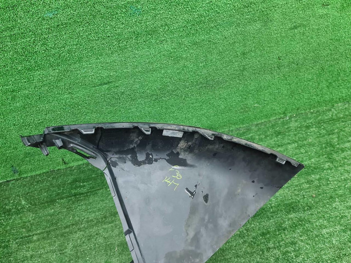 Накладка переднего бампера RR Vogue 5 L460 (21-нв)