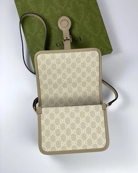 Миниатюрная сумка через плечо Gucci Interlocking G