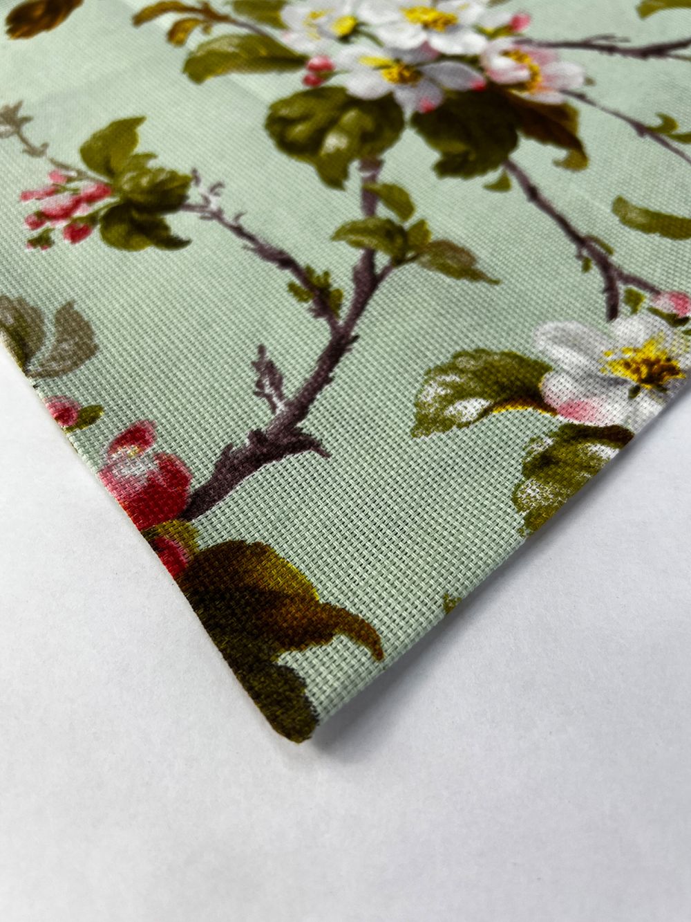 Штора из рогожки Сказка "Сакура- 2" 145х180 см 1 шт