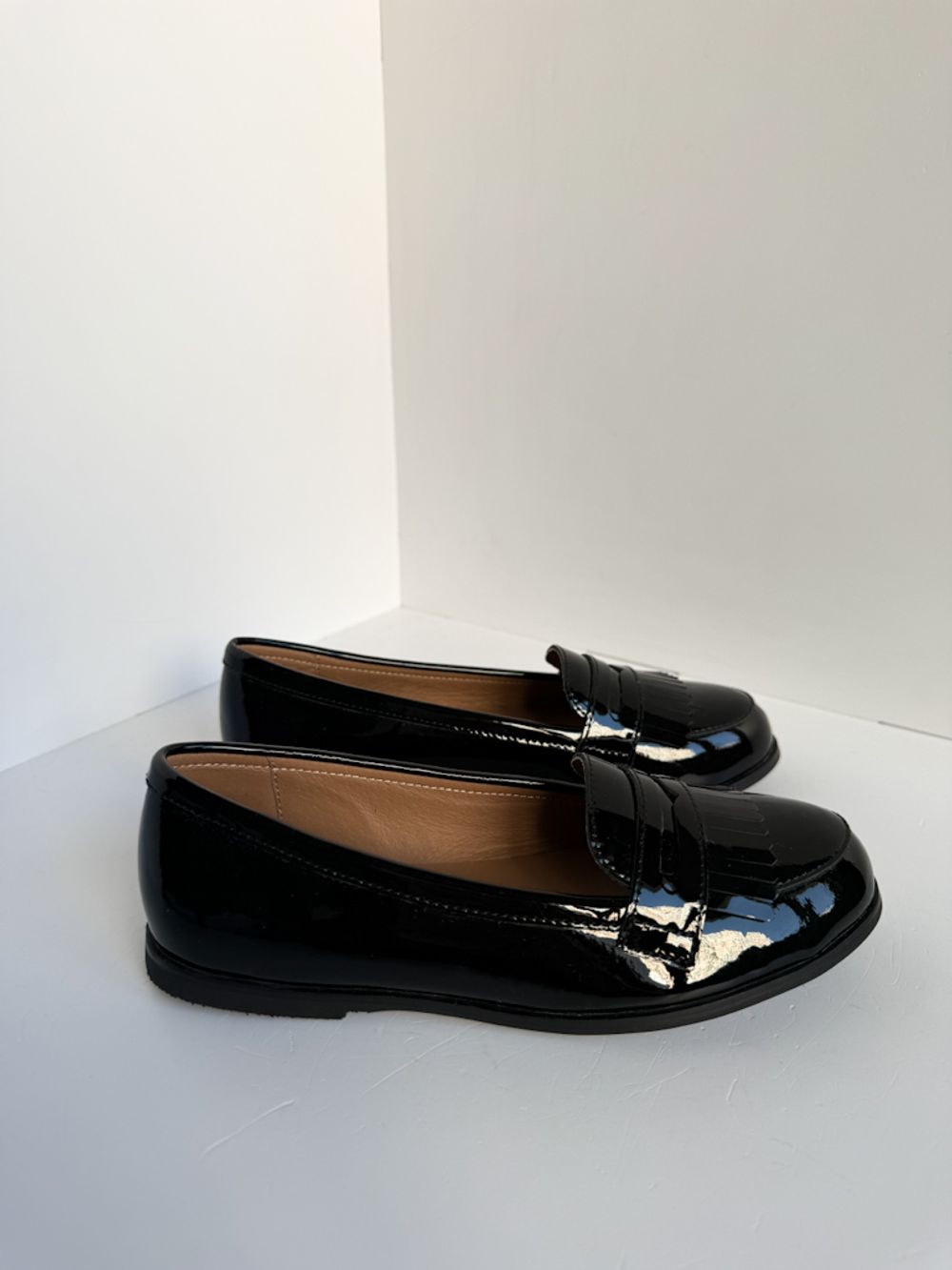 Новые лаковые лоферы Age of Innocence, 31