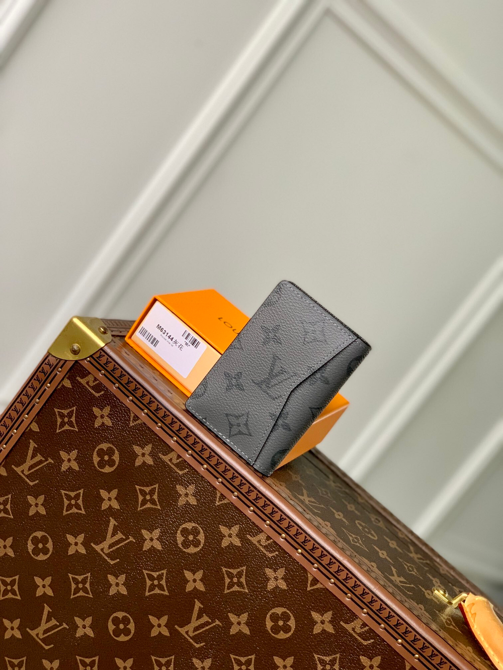 Louis Vuitton Pocket Organizer