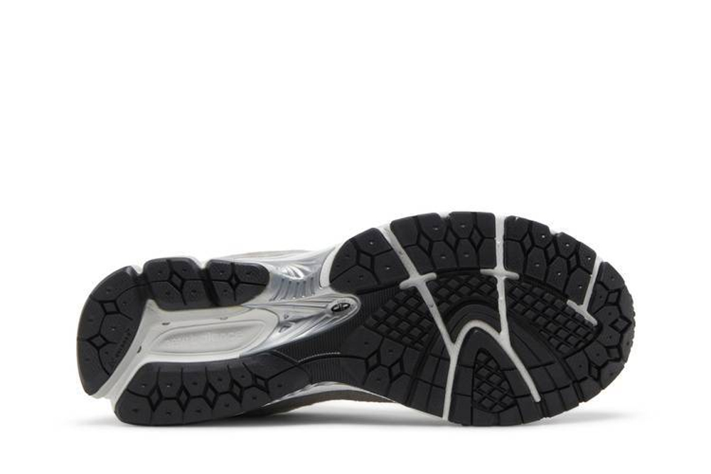 Кроссовки New Balance Nb 2002R