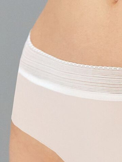 Трусики-бразилиана со средней линией талии Delight Trim (Размер: L) (Цвет: телесный)