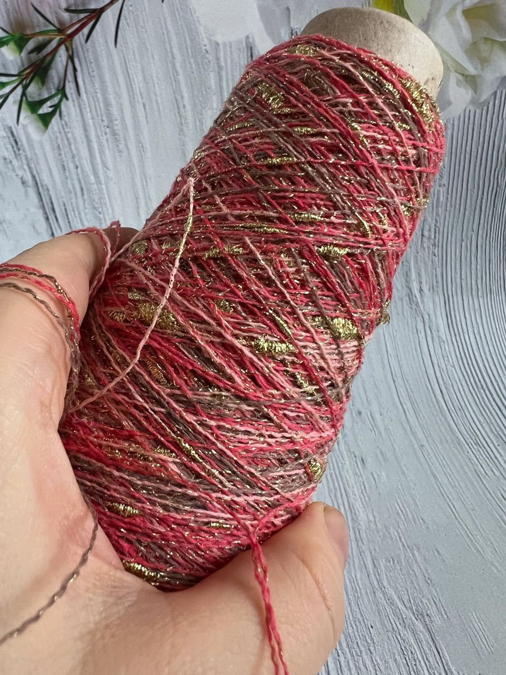 пряжа для вязания FantasiaDecor с шишечками шишибрики