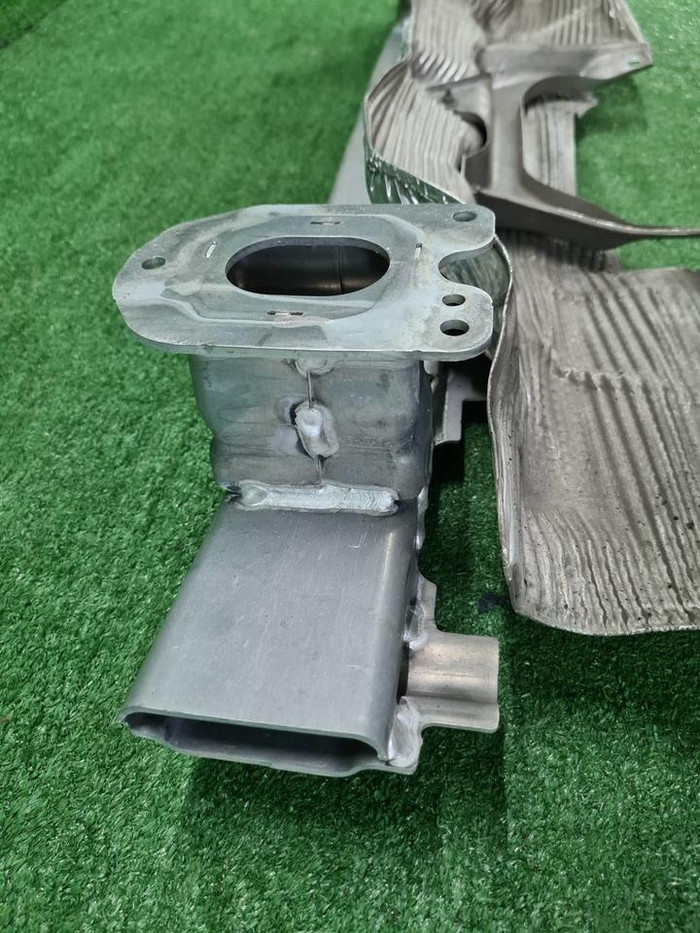 Усилитель задний Porsche 718 Boxster (2016-н.в.)