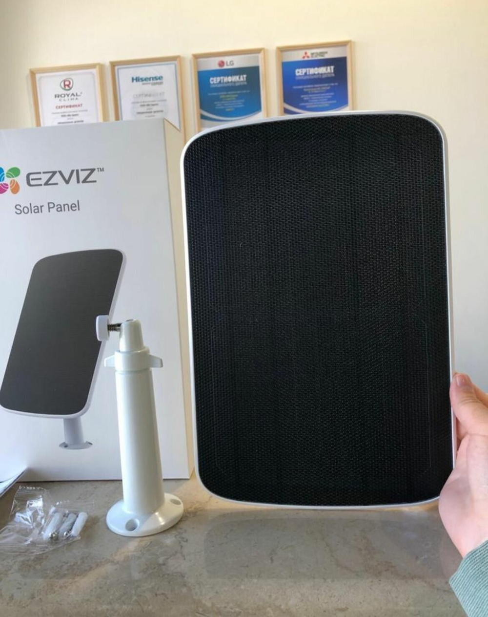 Солнечная зарядная панель Ezviz модель - С