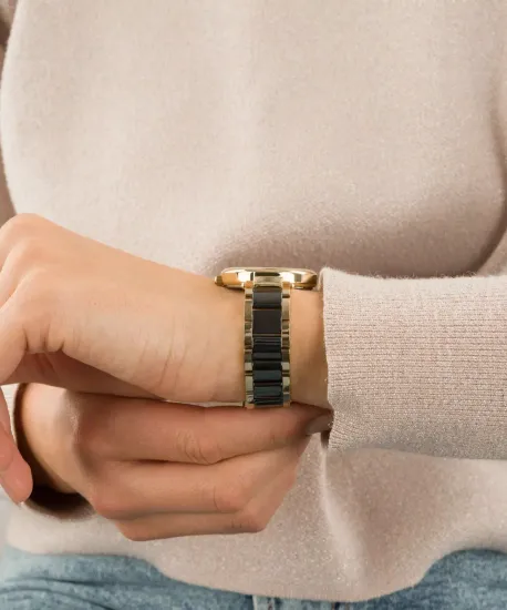 Женские часы Adriatica A3705.F18MQM