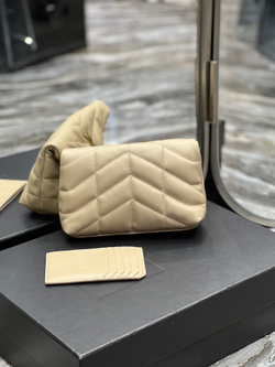 Saint Laurent Loulou Puffer Bag 18 cm