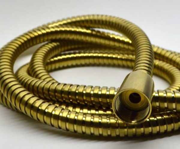 Шланг для душа: почему один «дубеет» через месяц, а другой служит годами? Шланг для душа: почему один «дубеет» через месяц, а другой служит годами?