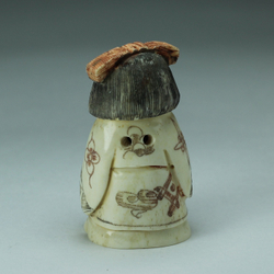 Нэцкэ Девочка и иероглиф счастье