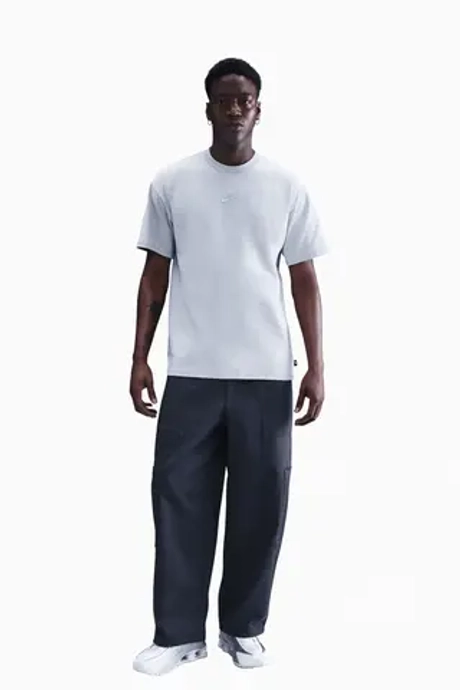 Футболка Nike Sportswear Premium Essentials - серый